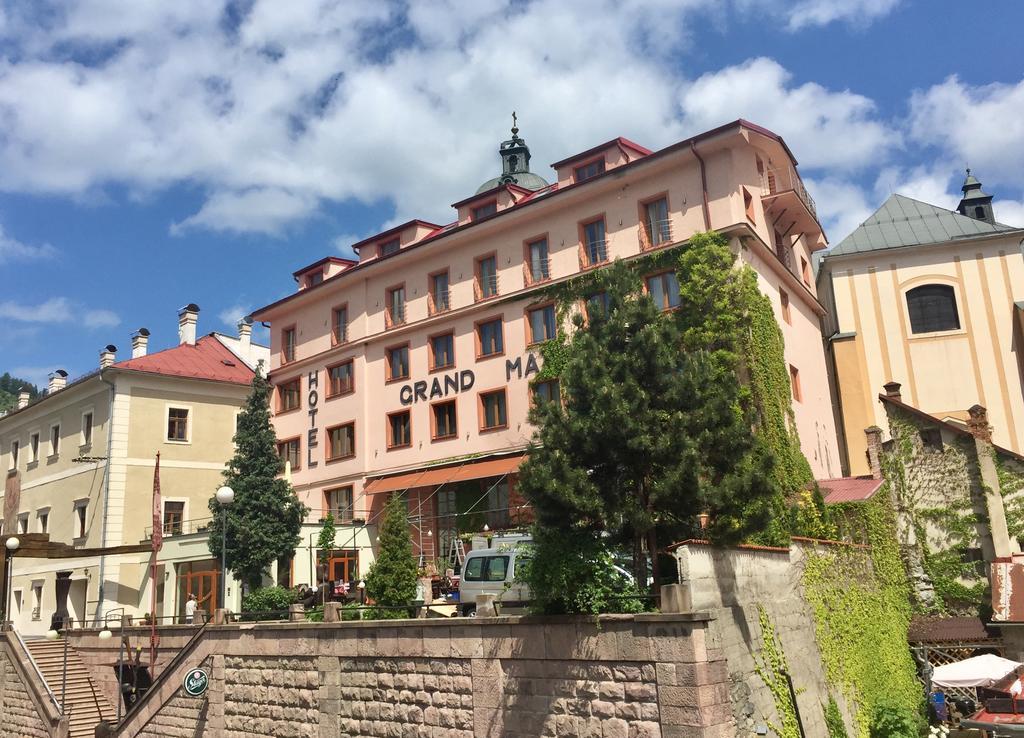 Hotel & Penzion Grand Matej Banská Štiavnica Eksteriør bilde