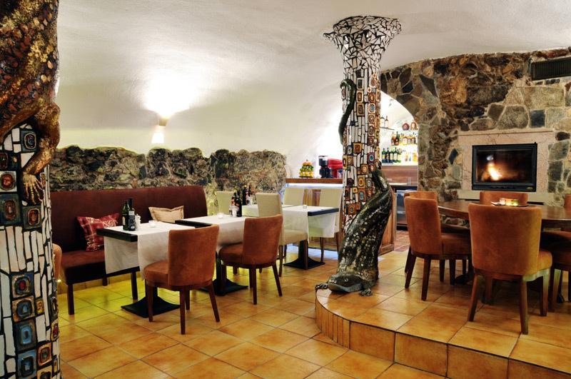 Hotel & Penzion Grand Matej Banská Štiavnica Eksteriør bilde